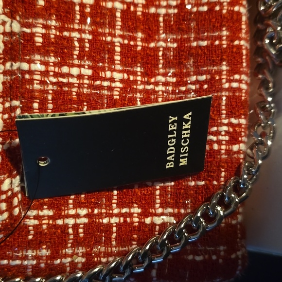 Badgley Mischka Red Tweed Crossbody Bag - Picture 3 of 11